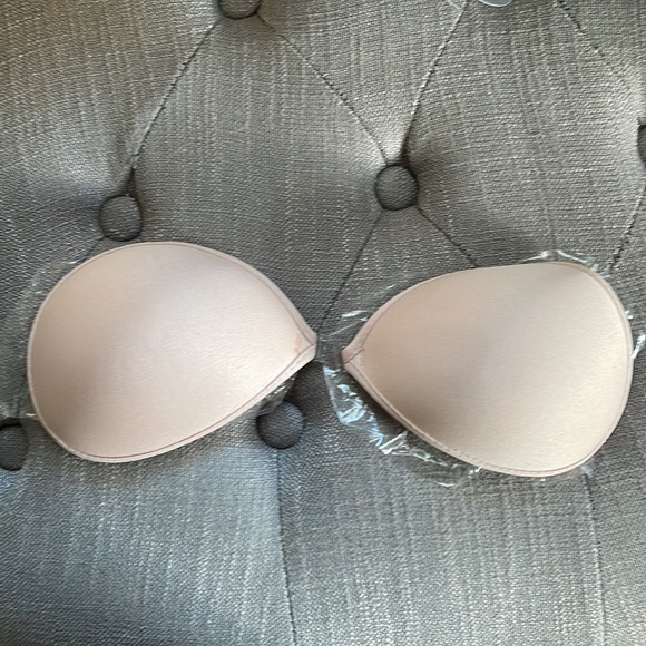 Backless bra - Picture 2 of 3